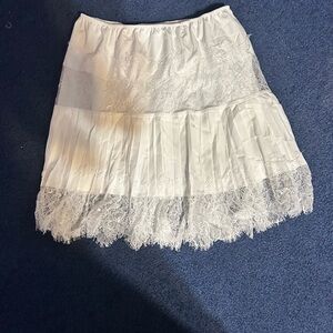 Elegant White Lace Skirt
